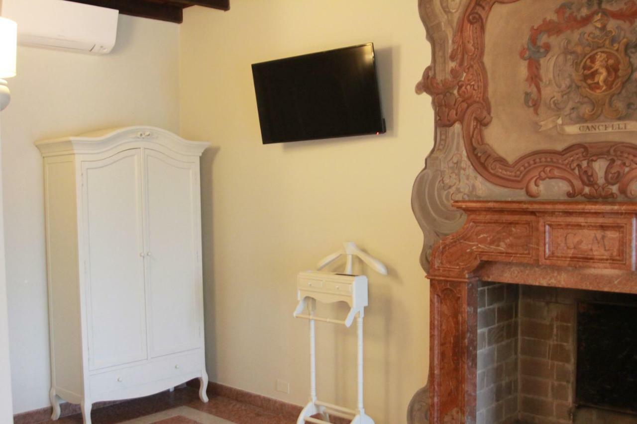 Galleria Imperiale Relais De Charme Sarnico Bagian luar foto
