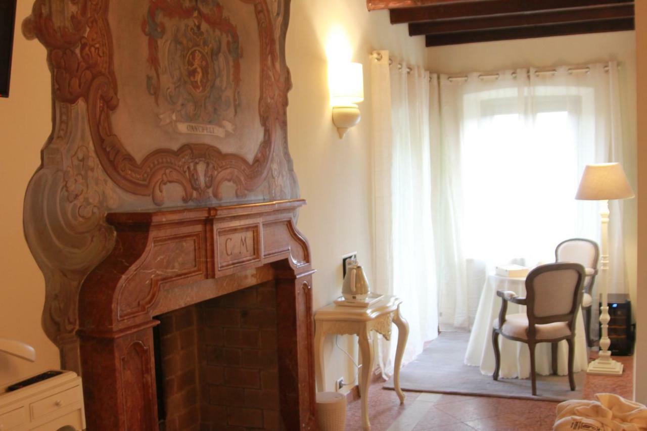 Galleria Imperiale Relais De Charme Sarnico Bagian luar foto