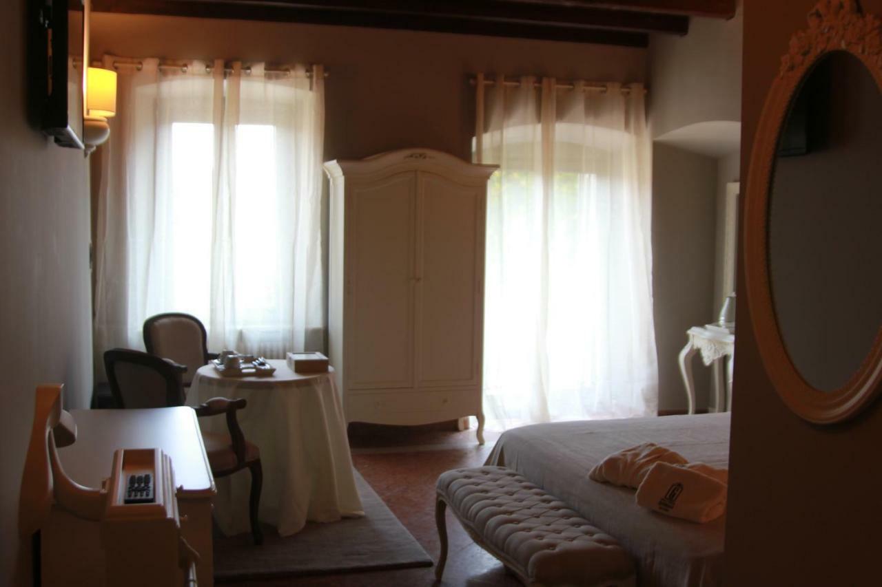 Galleria Imperiale Relais De Charme Sarnico Bagian luar foto