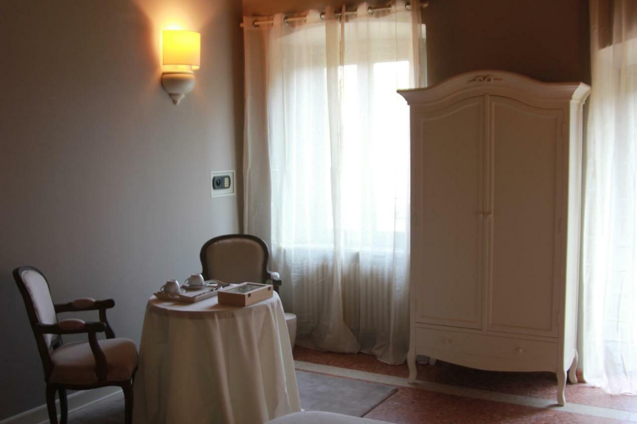 Galleria Imperiale Relais De Charme Sarnico Bagian luar foto